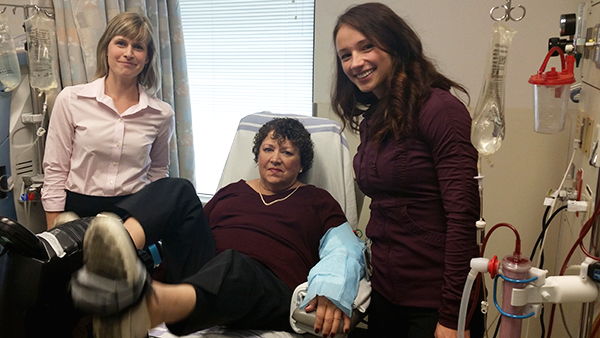 (L-R) Stephanie Thompson, PhD student; Deborah Durst, Dialysis patient; Iwona Gabrys, kinesiologist.