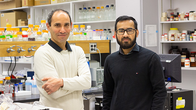 Carlos Fernandez-Patron (left) and Hassan Sarker