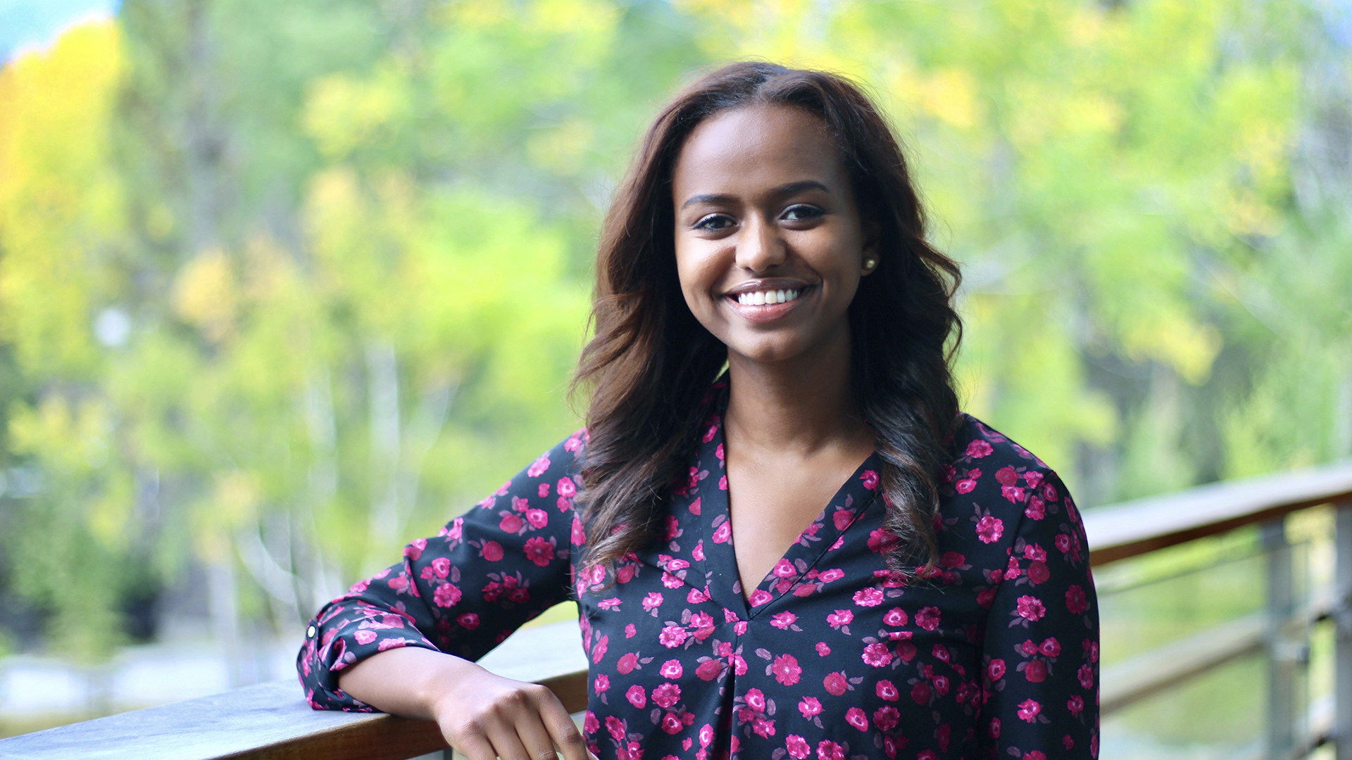 Ruth Legese with green background