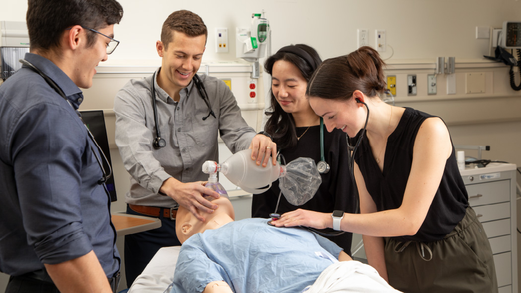 Medical students in the simulation lab