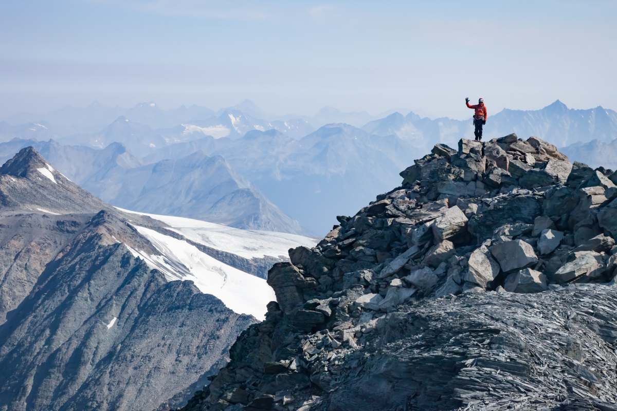 An interdisciplinary network dedicated to the sustainability of mountain environments and communities across the country and around the world, the Canadian Mountain Network unites academics, practitioners, community members, and innovators from across Canada. Photo credit: UAlberta